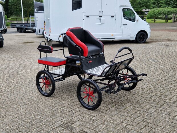 1Sp. Recreatiewagen Pony 16Inch