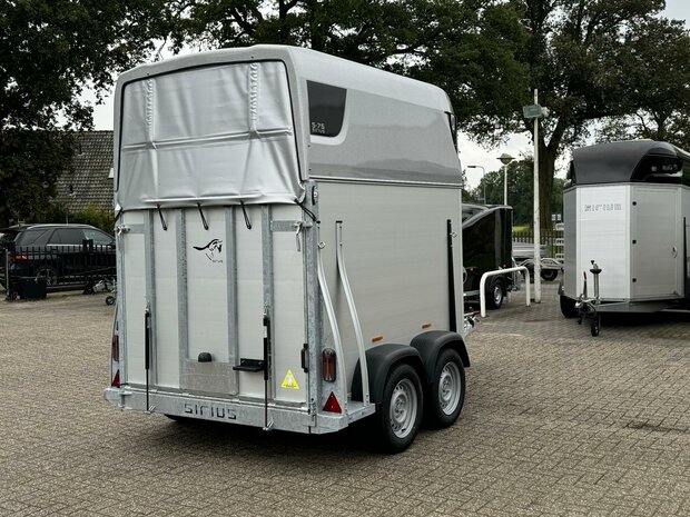 Sirius S75 Zadelkamer 2 Paards Trailer