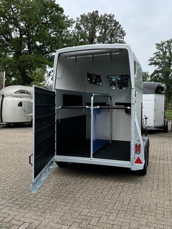 Sirius S75 Zadelkamer 2 Paards Trailer