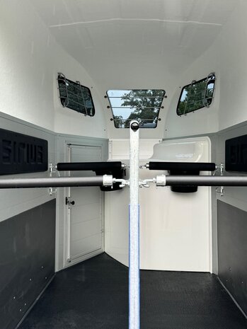 Sirius S75 Zadelkamer 2 Paards Trailer