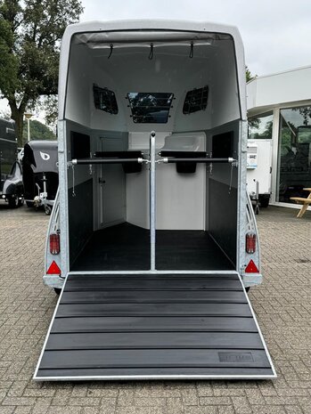 Sirius S75 Zadelkamer 2 Paards Trailer