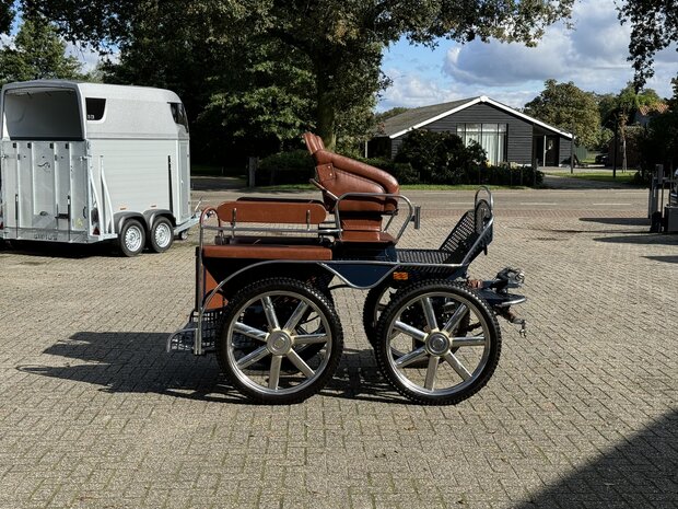 1/2 Sp. Recreatiewagen 25 Inch VERKOCHT