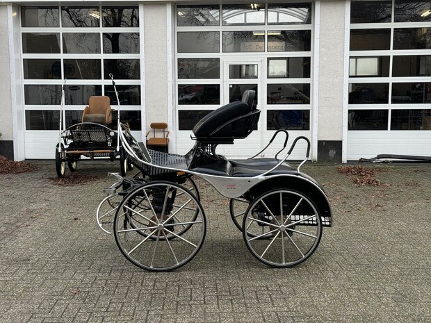 1Sp. Ergonomic Marathonwagen Paard