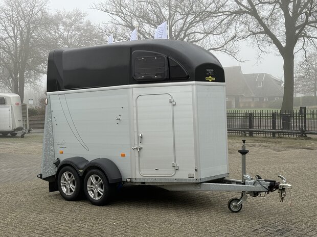 Humbaur Xanthos Trailer 2 Paards