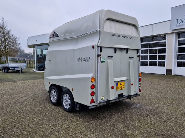 Henra Grand Chevalier 2 Paards Trailer 