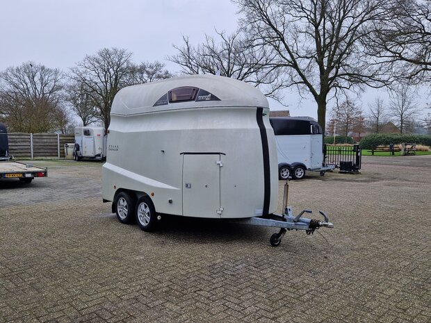 Henra Grand Chevalier 2 Paards Trailer 